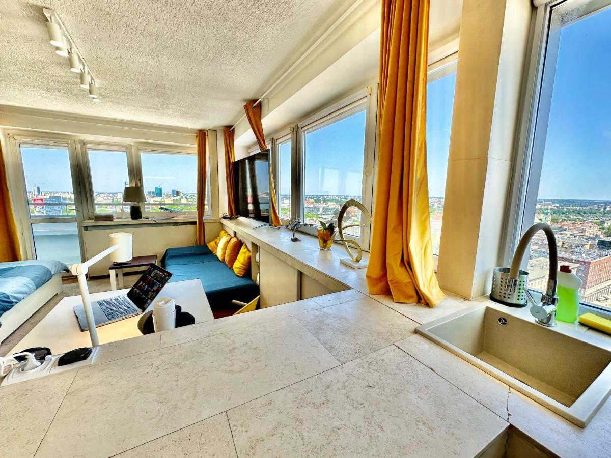 Sun Clima/Ac Metro X2 Fast Wifi 500 Mbs 70'Tv Netflix Appletv Hbo Apartment Warsaw Exterior photo