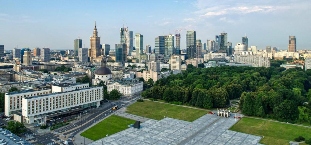 Sun Clima/Ac Metro X2 Fast Wifi 500 Mbs 70'Tv Netflix Appletv Hbo Apartment Warsaw Exterior photo